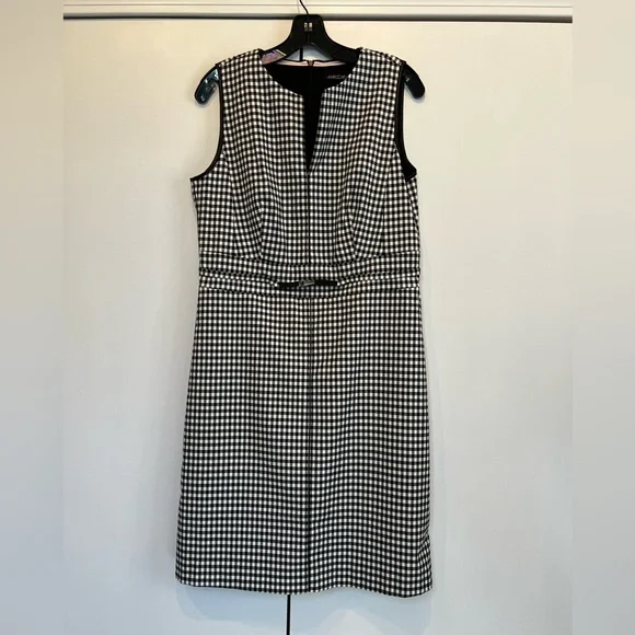 NWT Marc Cain shift dress. Size 5 in Marc Cain (L) - Picture 1 of 16